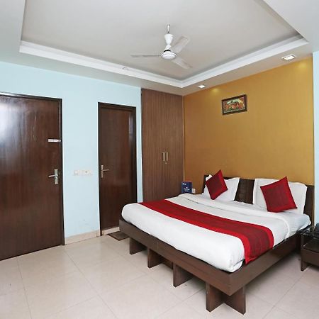 Oyo 6596 Hotel Flight Path นิวเดลี ภายนอก รูปภาพ