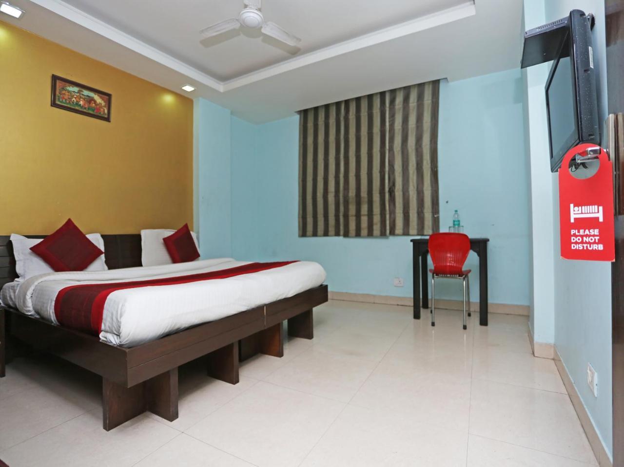 Oyo 6596 Hotel Flight Path นิวเดลี ภายนอก รูปภาพ